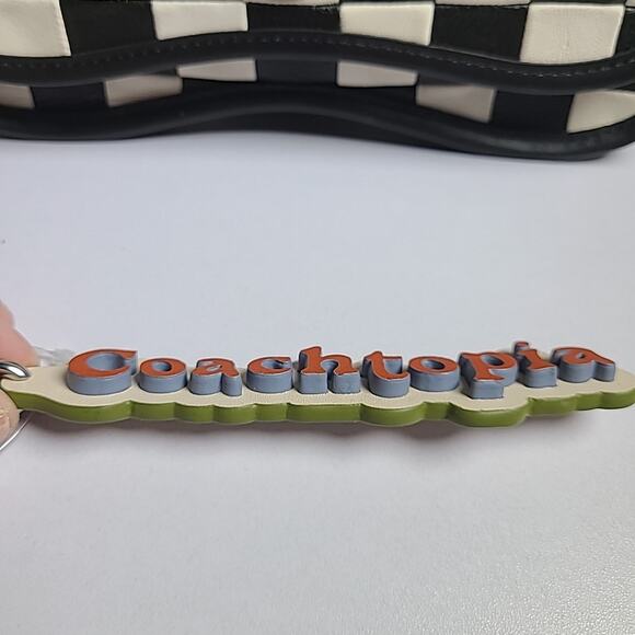 NWT COACH Coachtopia Logo Bag Charm Key Chain Deep Orange/ Twilight 3D CL881 - Picture 3 of 3